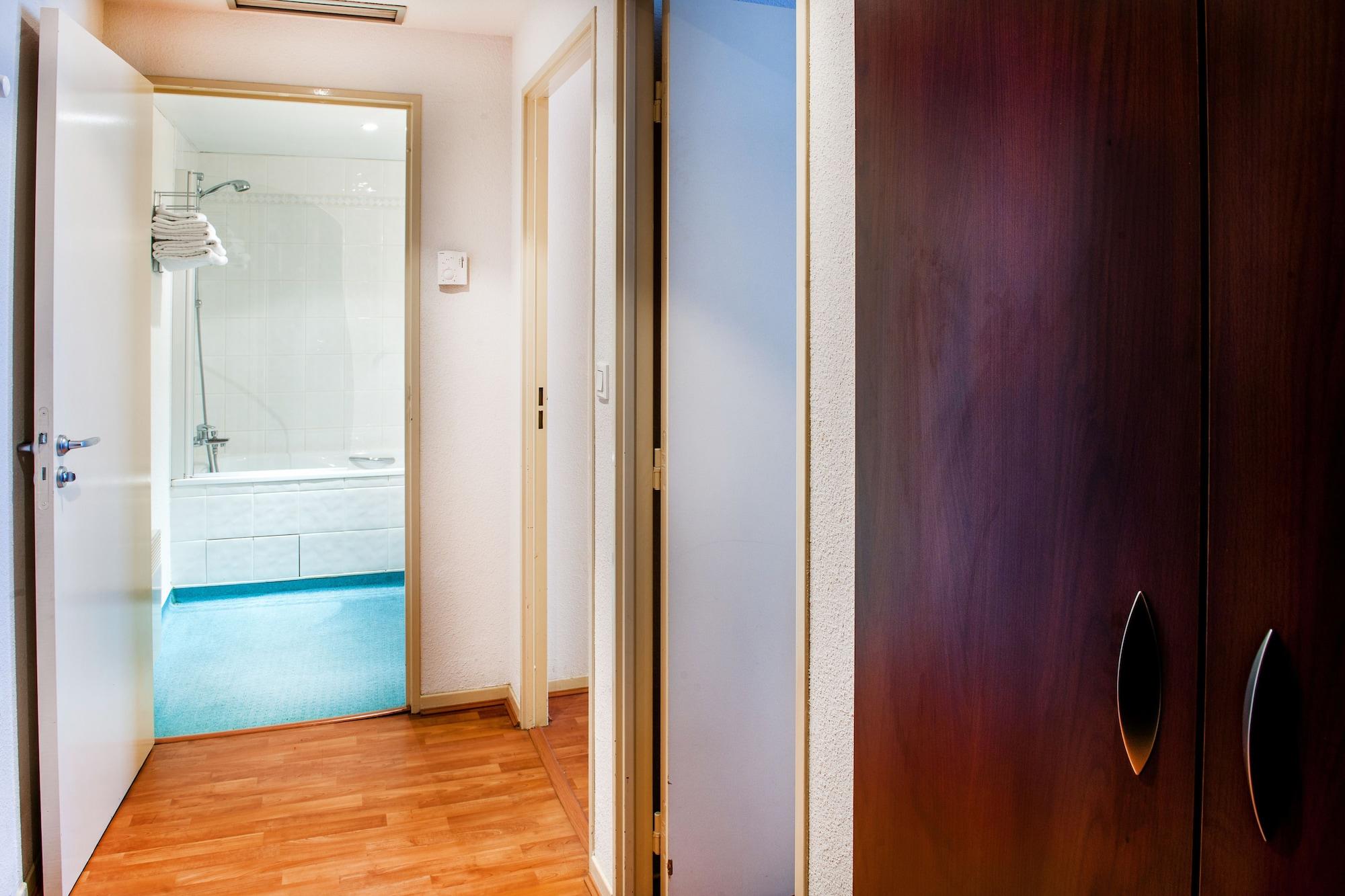 Appart'Hotel Saint Jean Lourdes Esterno foto