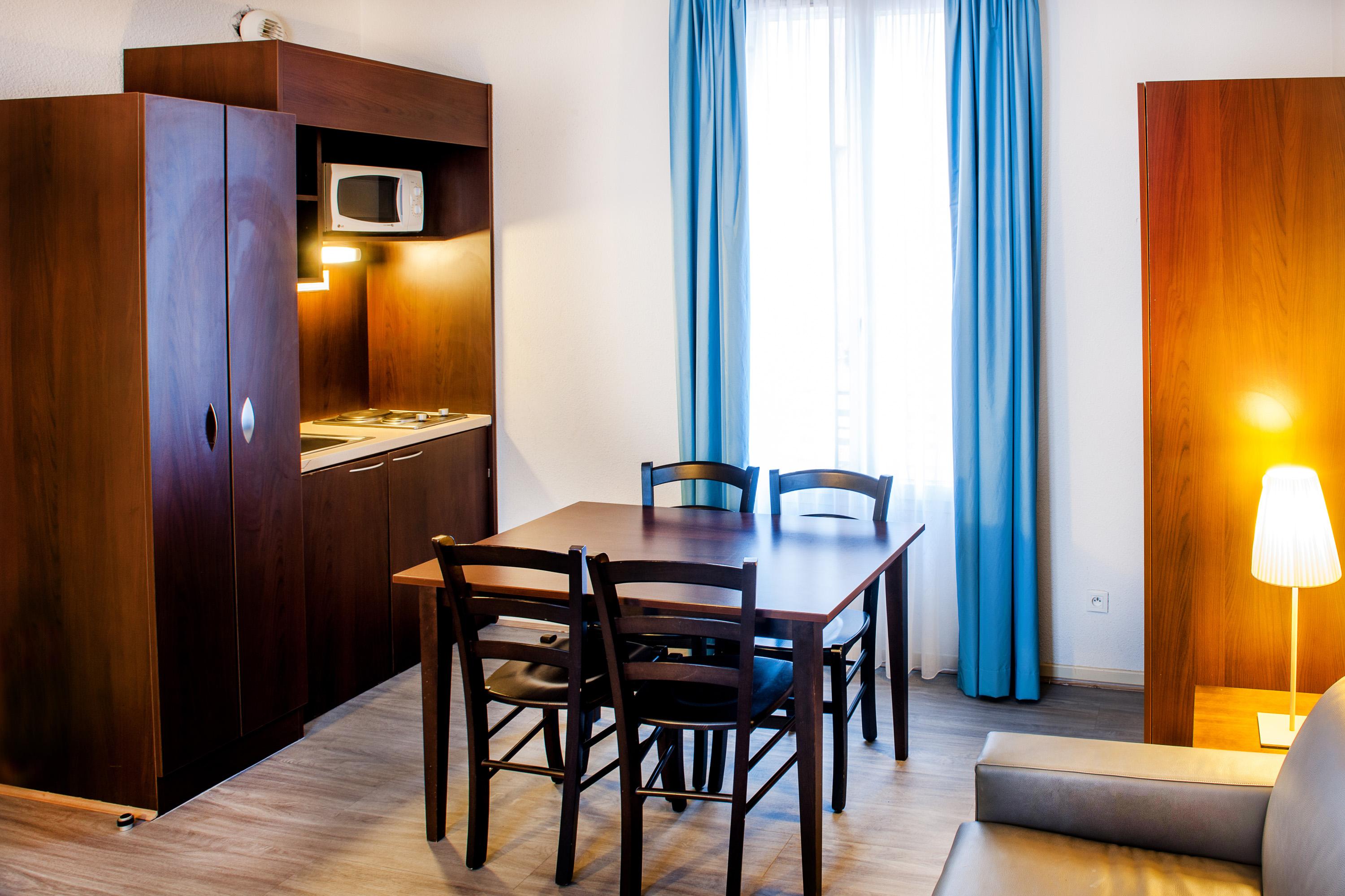 Appart'Hotel Saint Jean Lourdes Esterno foto