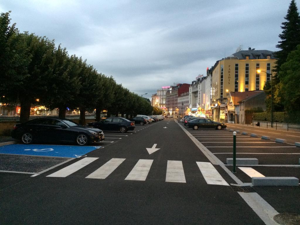 Appart'Hotel Saint Jean Lourdes Esterno foto