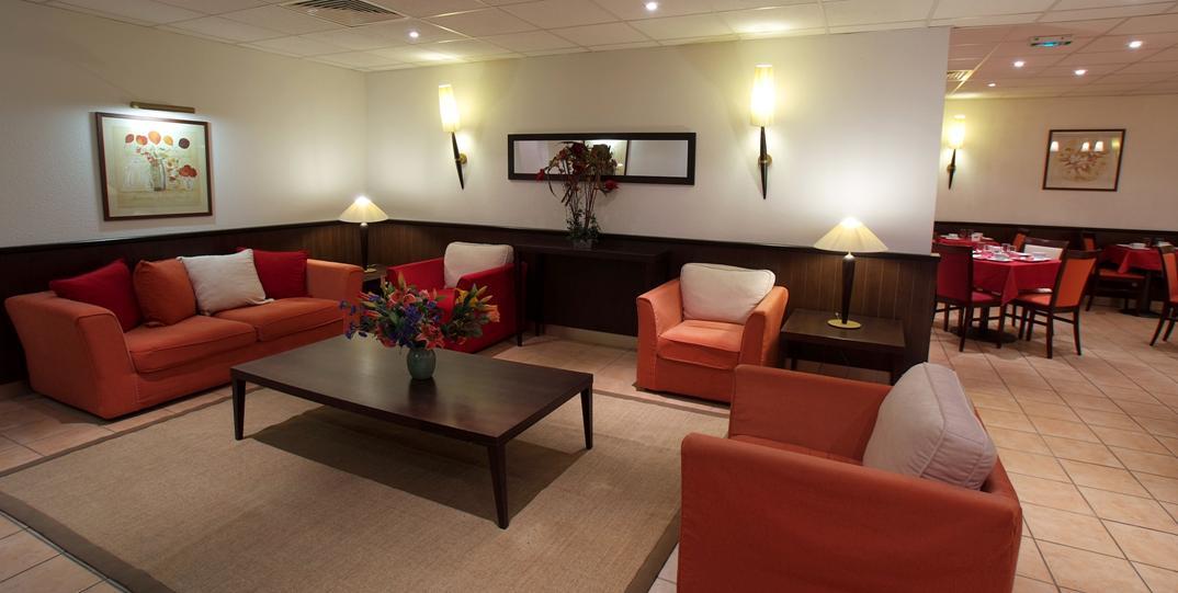 Appart'Hotel Saint Jean Lourdes Esterno foto