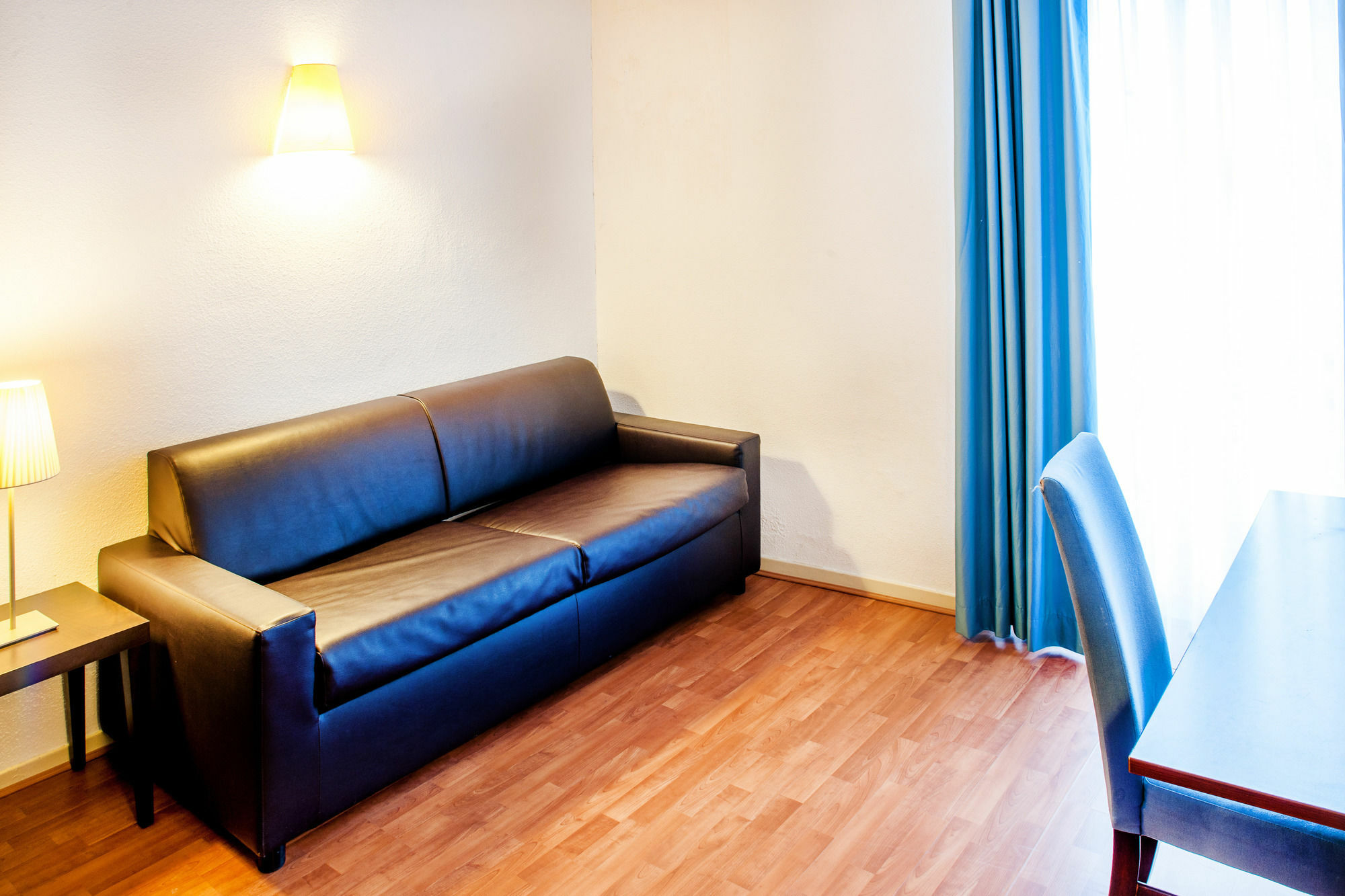Appart'Hotel Saint Jean Lourdes Esterno foto